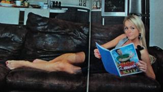 Anna Khilkevich feet photo thumbnail