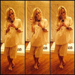 Anna Khilkevich feet photo thumbnail