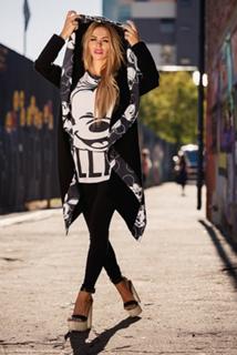 Anna Khilkevich feet photo thumbnail