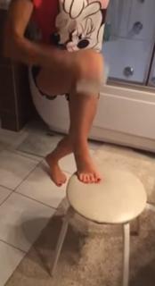 Anna Khilkevich feet photo thumbnail