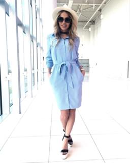 Anna Khilkevich feet photo thumbnail