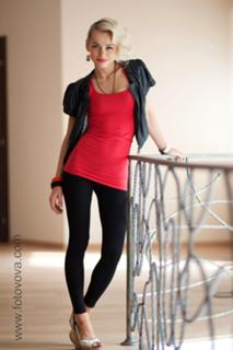 Anna Khilkevich feet photo thumbnail