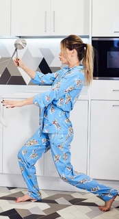 Anna Khilkevich feet photo thumbnail