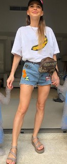 Anna Khilkevich feet photo thumbnail