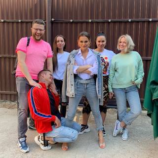 Anna Khilkevich feet photo thumbnail