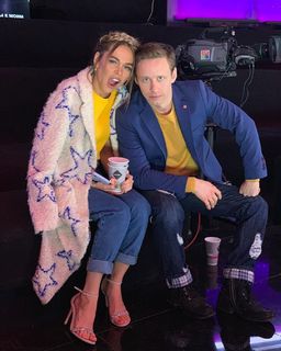 Anna Khilkevich feet photo thumbnail