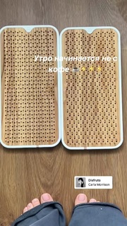 Anna Khilkevich feet photo thumbnail