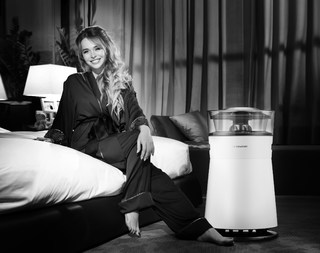 Anna Khilkevich feet photo thumbnail