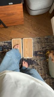 Anna Khilkevich feet photo thumbnail