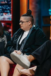 Anna Khilkevich feet photo thumbnail