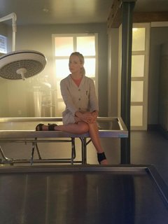 Anna Konkle feet photo 10