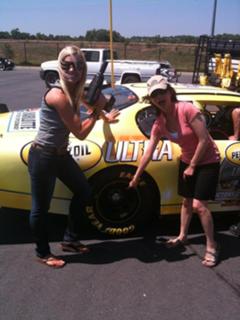 Anna Kooiman feet photo thumbnail