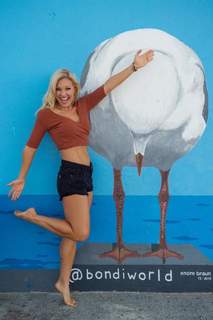 Anna Kooiman feet photo thumbnail