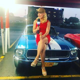 Anna Kooiman feet photo thumbnail