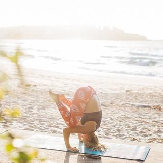 Anna Kooiman feet photo thumbnail