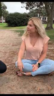 Anna Kooiman feet photo thumbnail