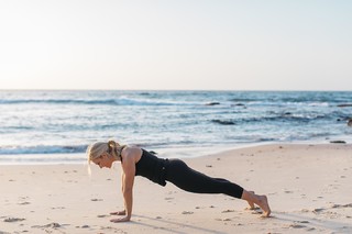 Anna Kooiman feet photo thumbnail