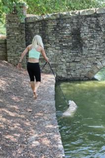 Anna Kooiman feet photo thumbnail