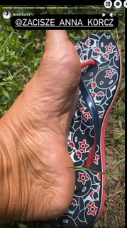Anna Korcz feet photo 8
