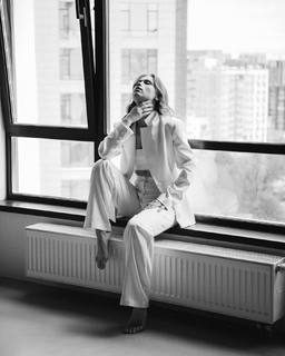 Anna Koshmal feet photo 7