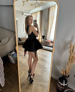 Anna Koshmal feet photo 10