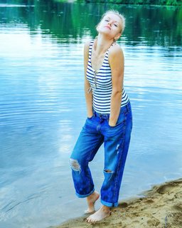 Anna Kotova feet photo 7