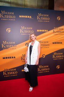 Anna Kotova feet photo 2