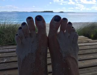 Anna Kournikova feet photo thumbnail