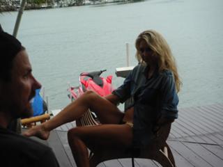 Anna Kournikova feet photo thumbnail