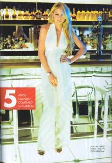 Anna Kournikova feet photo thumbnail
