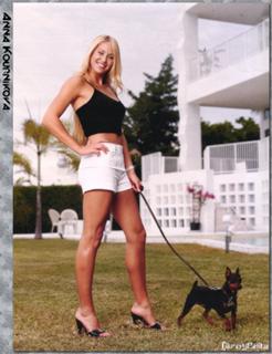 Anna Kournikova feet photo thumbnail