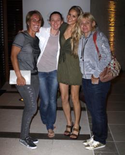 Anna Kournikova feet photo thumbnail
