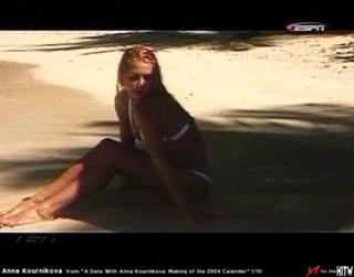 Anna Kournikova feet photo thumbnail