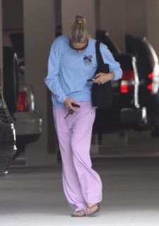Anna Kournikova feet photo thumbnail