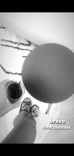 Anna Lewandowska feet photo thumbnail