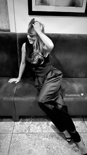 Anna Lewandowska feet photo thumbnail