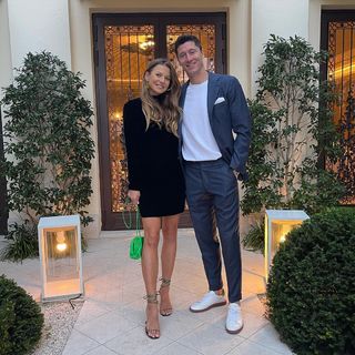 Anna Lewandowska feet photo thumbnail