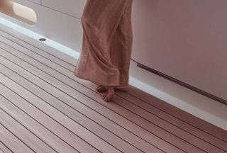 Anna Lewandowska feet photo thumbnail