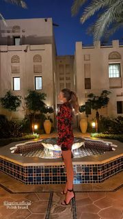 Anna Lewandowska feet photo thumbnail