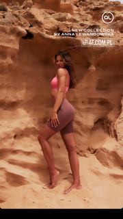 Anna Lewandowska feet photo thumbnail