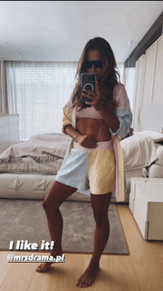 Anna Lewandowska feet photo thumbnail