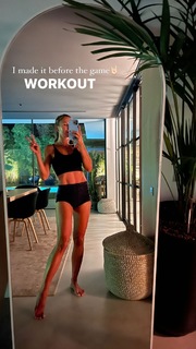 Anna Lewandowska feet photo thumbnail
