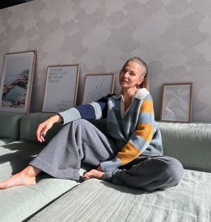 Anna Lewandowska feet photo thumbnail