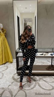 Anna Lewandowska feet photo thumbnail