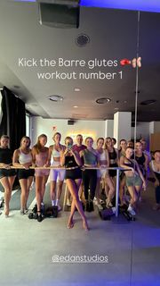 Anna Lewandowska feet photo thumbnail