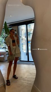 Anna Lewandowska feet photo thumbnail