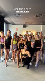 Anna Lewandowska feet photo thumbnail