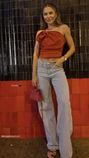 Anna Lewandowska feet photo thumbnail