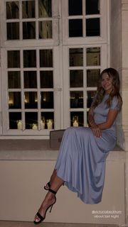 Anna Lewandowska feet photo thumbnail