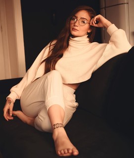 Anna Livya Padilha feet photo 9